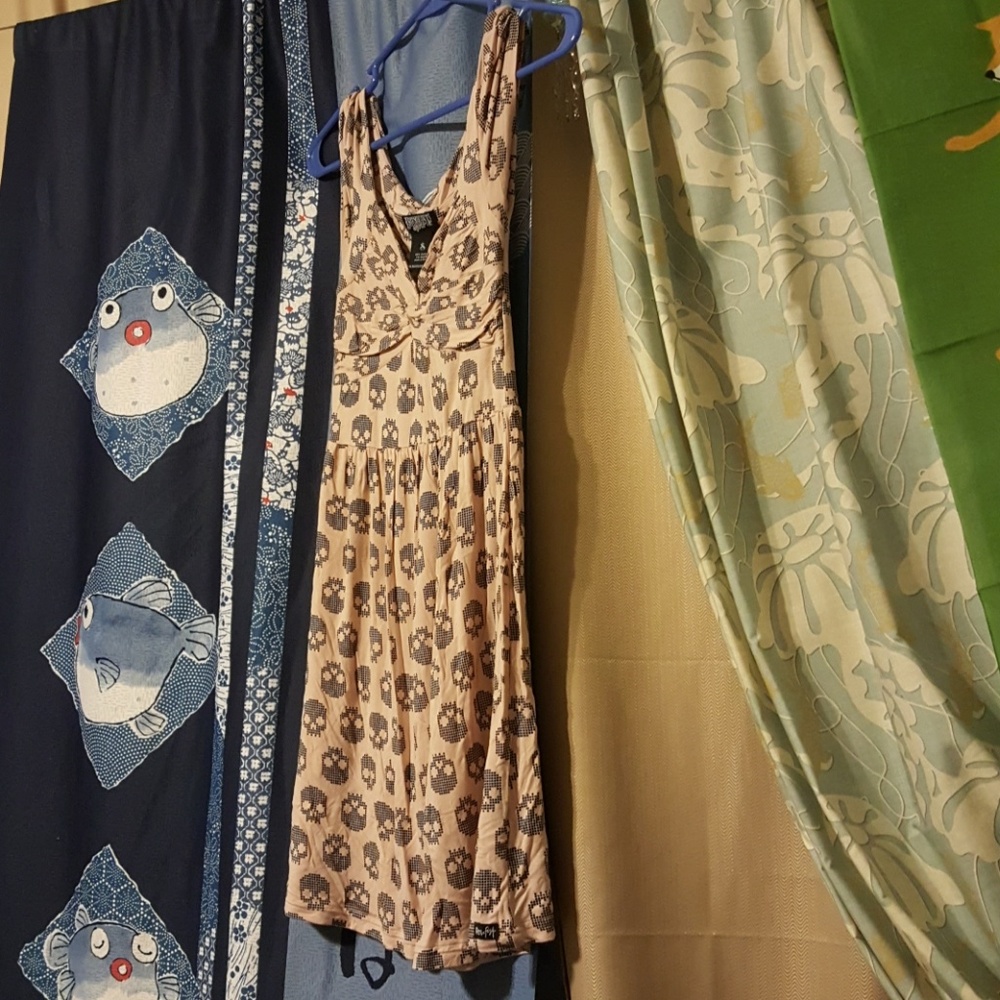 Iron Fist blush digital skull dress S